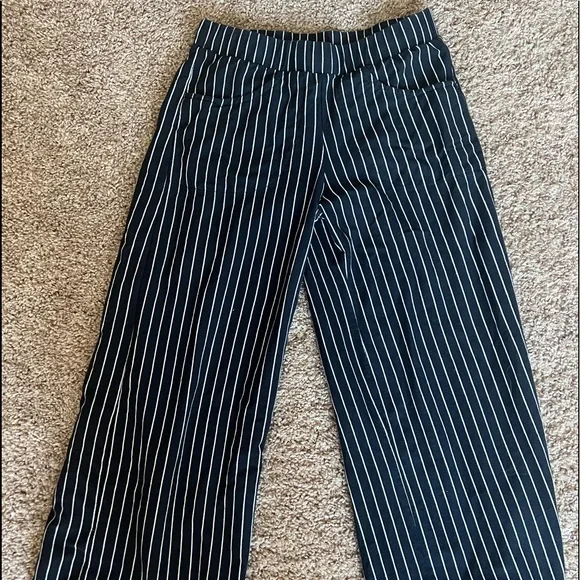 Blue & White Striped Wide-Leg Pants - Picture 1 of 2